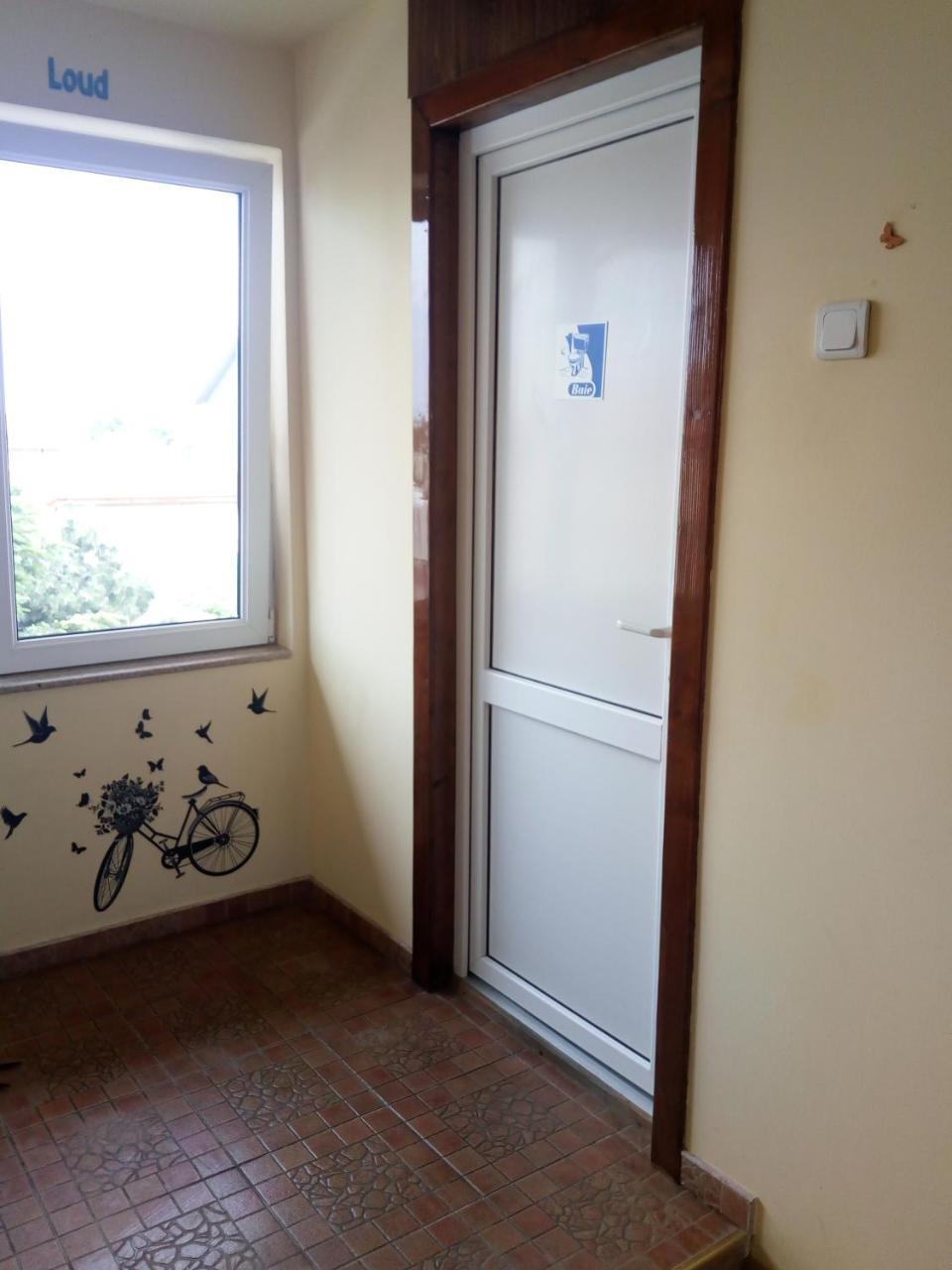 Pensiunea Casa Johnelly Костинешти Экстерьер фото
